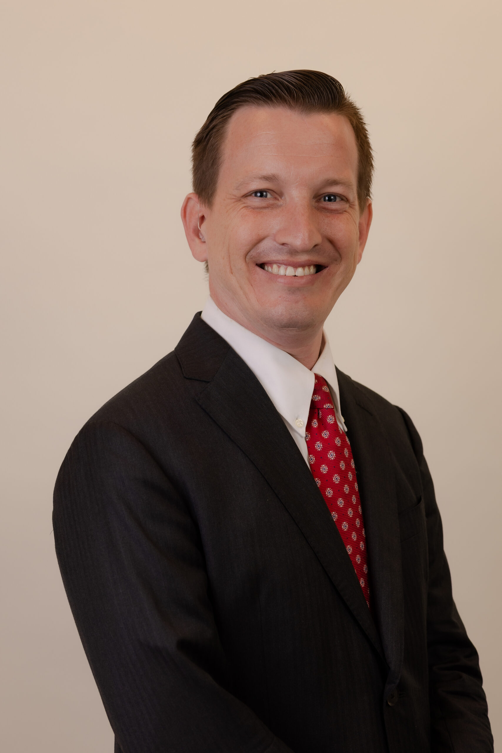 Michael Lewis headshot